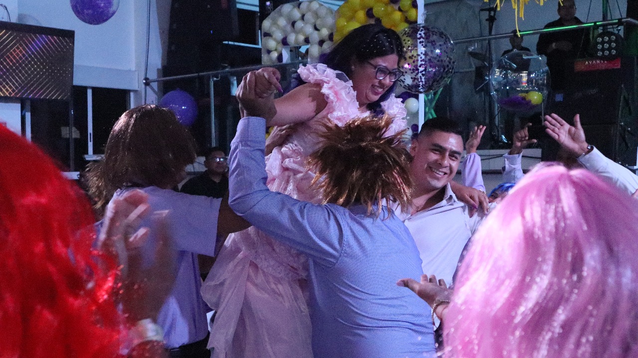 Hombre en fiesta